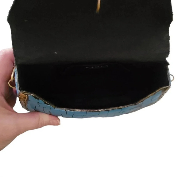 RAMLA Hand made crossbody purse - Picture 8 of 9